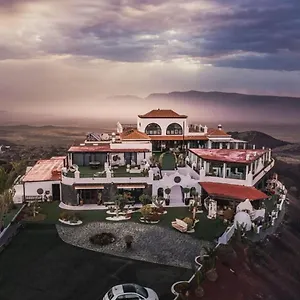 Casona De Tao Tiagua